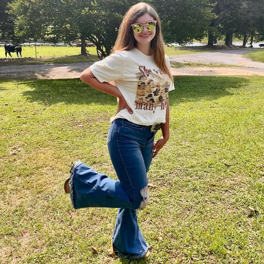 Meet your Posher, Lindy